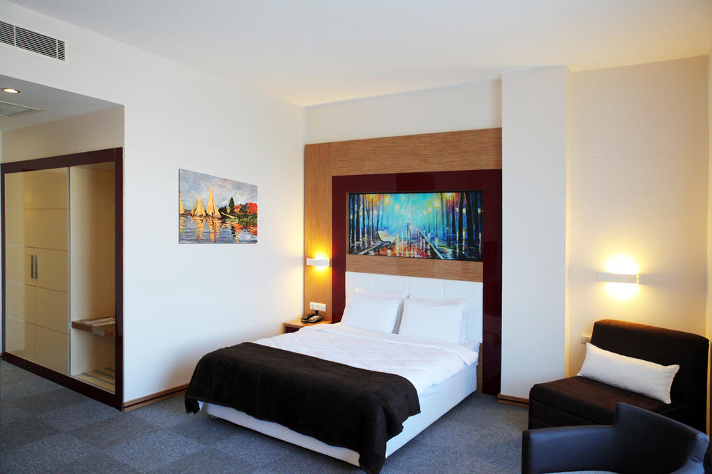 Ege Sevilen Hotel Turgutlu Pokoj fotografie